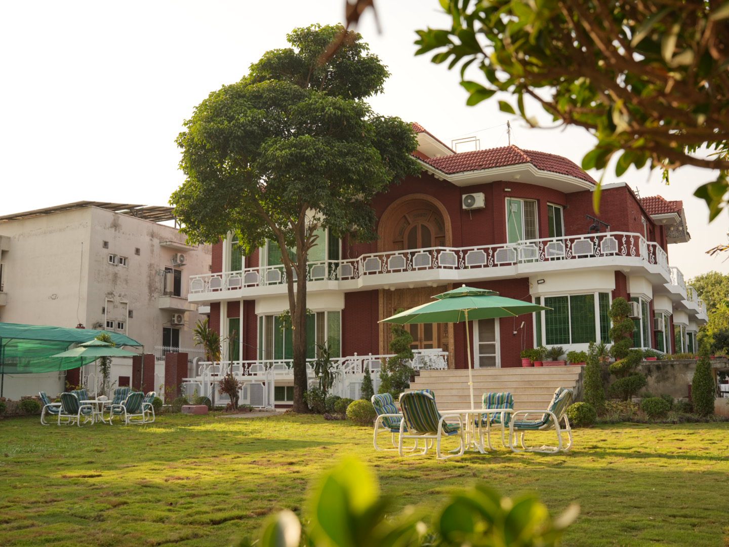 Exterior view - Guest House in Islamabad (F-7)